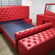 👑 ¡JUEGO DE CUARTO CAPITONEADO EN ROJO CORAL! 👑 - Img 58254820