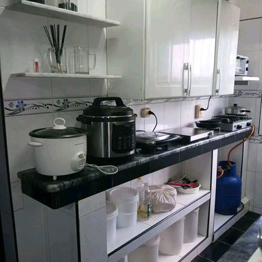 Apartamento de lujo con todo dentro, llegar y vivir, interesados llamar o escribir al 5 3380315 o 63834369 - 7/10