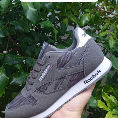 Reebok - 4/4