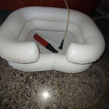 Lavadero inflable portátil. Este dispositivo médico y de cuidado personal está diseñado principalmente para lavar el - 4/5