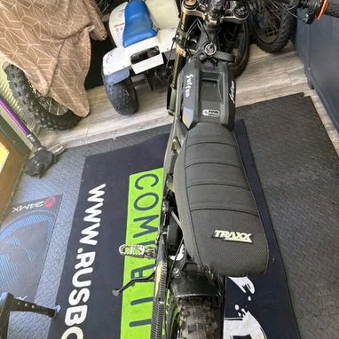 2023 light bee 2k miles ready to ride just had a fresh service and new jack shaft bearing New belt New stand - Img 124729674