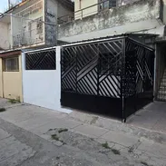 Apartamento 1 cuarto, puerta calle y garaje - Img 57776494