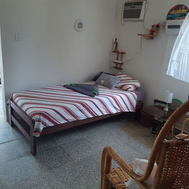 Renta alquiler casa independiente apartamento Facultad Julio Trigo, con Corriente 24h - 5/10