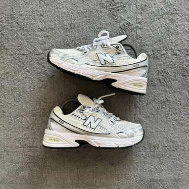 New Balance - 3/3