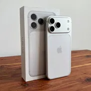 $1200 usd iPhone 17 Pro Max. 512GB. Versión ESIM R-SIM (Trabajo de instalación de SIM incluído). Batería al 100% (2 cicl - Img 56145125
