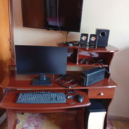 Vendo PC incluyendo el mueble - Img 57916941