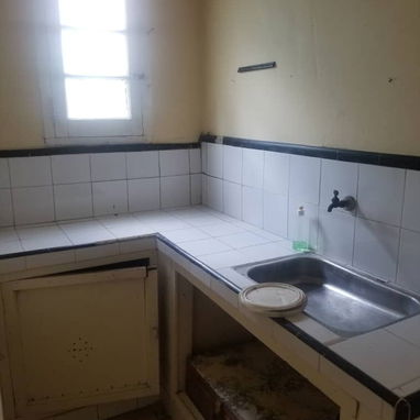 Se vende apartamente en la región de Lawton Direccion: 14 e/ A y B Pasillo abierto, penúltimo apartamento. - Img 125898724