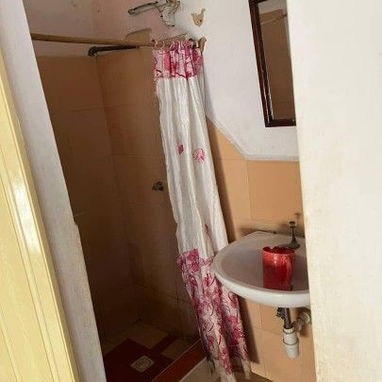 59-✅️*Casa en venta en en un 1er piso en Cayo Hueso_Centro Habana* ✅️*Pto D'Referencia el Hospital Ameijeiras* ✅️*Consta - Img 120348302