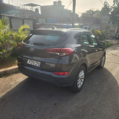 vendo 23mil usd Hyundai Tucson Limited 2018 - 3/3