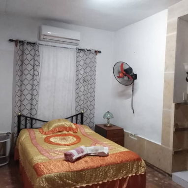 🏠 CASA DE RENTA LINEAL EN CENTRO HABANA 🇨🇺 - ZONA PRIORITARIA ⚡ - Img 124153147