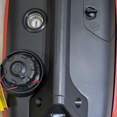 Planta eléctrica de 2000W, marca USK 4 tiempos, 110V tecnología inverter, silenciosa, 16.4Ah ( 550 USD) - Img 85640161