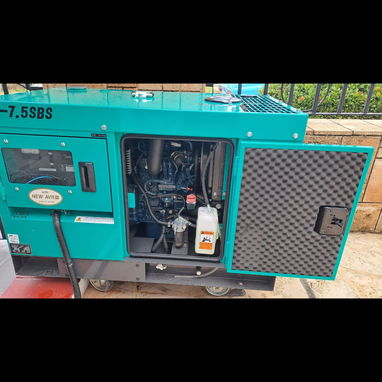 VENDO PLANTA ELECTRICA MARCA TOYO JAPONESA DE 7.5 KILO INSONORISADA PETROLEO NUEVA - Img 115131904