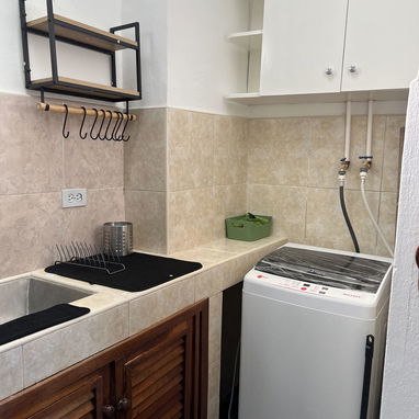 Apartamento al lado del Amejeiras .300 usd - Img 121981915