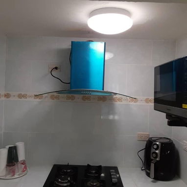 Vendo casa 🏠 puerta calle en Santo Suárez de 3 planta consta de 3cuarto,3baño,sala, cocina,comedor y área de lavado en - Img 119692604
