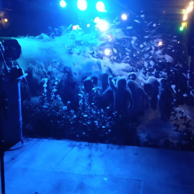 Dj con audio y pantalla - Img 103295061