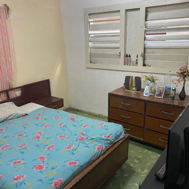 casa en habana del este ( cojimar ) Consta de : Portal Sala Baño Cocina 2 cuartos Placa libre Se deja con jueg - Img 119335167