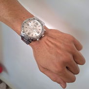 Reloj elegante de hombre 10 usd - Img 57473651