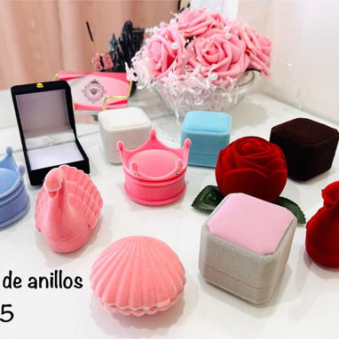 Cajitas para joyas con hermosos diseños y colores. LM joyería. Mensajería disponible - 7/10