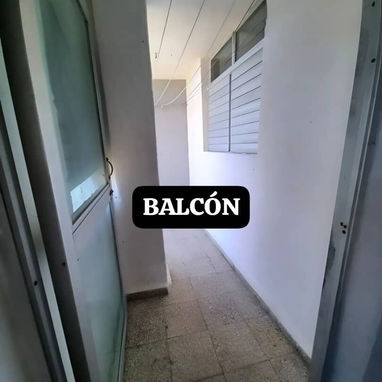 SE VENDE APARTAMENTO EN CIENFUEGOS - 8/10