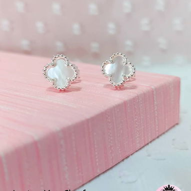 Aretes Van Cleef. Precios en cada foto. LM joyería. Garantía en su compra. Mensajeria disponible - Img 118464468