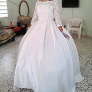 Vestido de novia elegante con cola, talla M... incluye el aro - Img 45618218