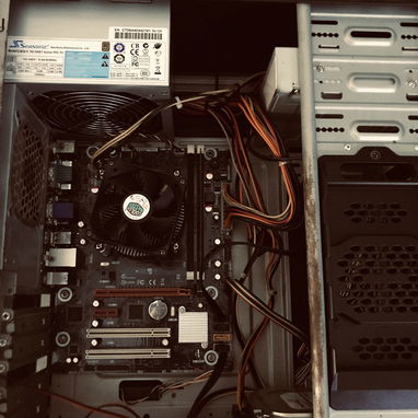 Vendo me pc que me voy del pais (alamar) - 3/7