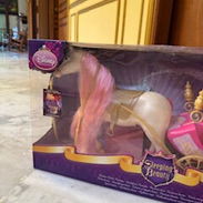 Barbie de la Bella durmiente con coche y caballo - Img 55182046