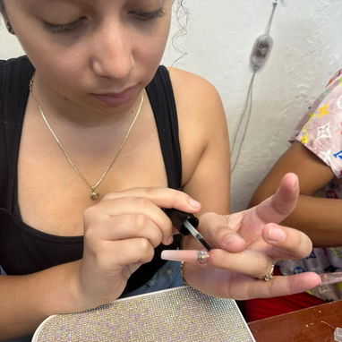 Taller/Curso Presencial para Principiantes ( Uñas Acrílicas, Base Rubber, Gel de Construcción y Soft Gel) - 9/9