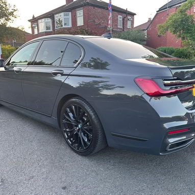 BMW 7 Series 730d M Sport MHT xDrive – 2021 (21 Plate) - Img 124575578