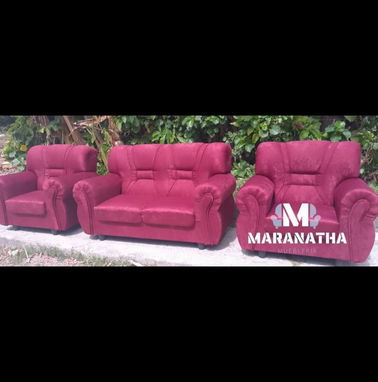Vendo muebles, pelota charlot mini btasileño cama capitoneadas, cómoda - Img 90195001