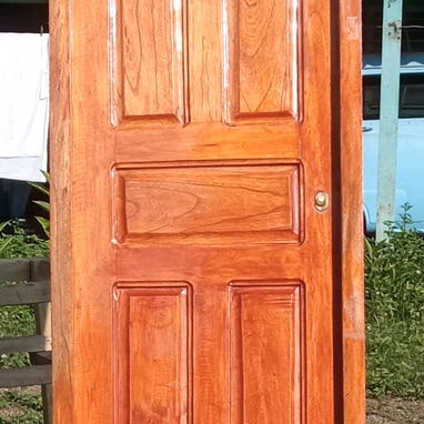 Puerta de madera de cedro - Img 123735764