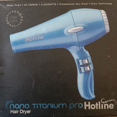 Secadora HotLine Nano Titanium Pro – calidad profesional, en perfecto estado. - Img 120104459
