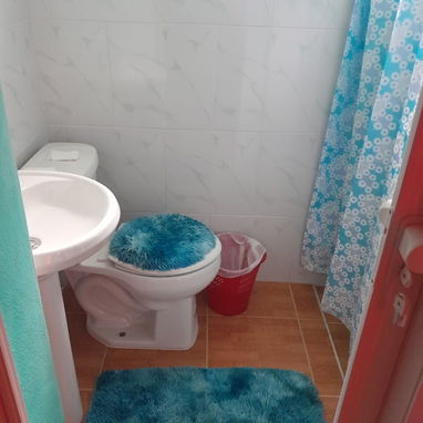 Alquiler de habitación por hora en San Miguel del Padrón 54742748 y 50585109 - Img 103275591