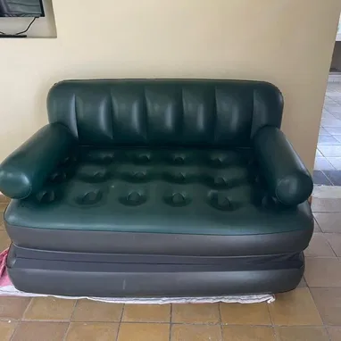 SOFÁ CAMA GRANDE INFLABLE. - Img 122313894