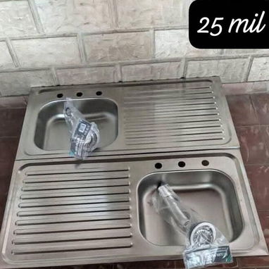 Fregaderos , pilas mezcladoras,  duchas de 3 tiros , juegos de herramientas,  ventanas, entre otros . - Img 117790765