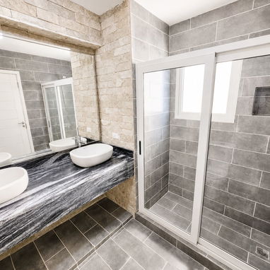 Apartamento de Lujo 230 m² | 3 Habitaciones con Baño Privado | Venta USD 275,000 | Alquiler USD 2,300 - 8/10