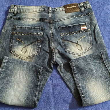 👉 Se venden estos jeans de hombre ¡nuevos¡ a un excelente precio 👇 - 2/2
