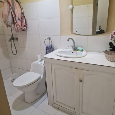Casa independiente de 3 pisos en Lawton - 6/10