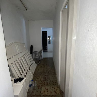Vendo mi casa en el centro del Vedado - Img 121840566