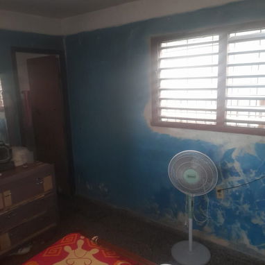 Se venda casa en las Cañas, Boyeros con todo adentro - 4/10