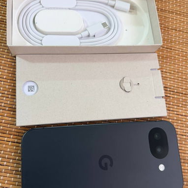 Google Pixel 10a - 2/2