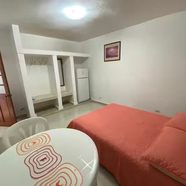 Alquiler de apartamento en el vedado 5 habitaciones - 3/7