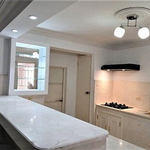 Rento casa de 3 habitaciones y garaje en Santos Suárez, 10 de Octubre, Tiempo indefinido. Precio 300 USD - Img 124783545
