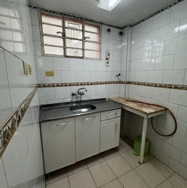 🏡 Se vende apartamento en Plaza de la Revolución – 1er piso, sin apagones, cerca del Vedado - Img 97862533