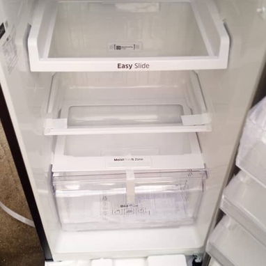 Refrigerador 9.1 Pies marca  Samsung Hielera incluida Congelación Seca precio $600 USD con transporte incluido - Img 122429002