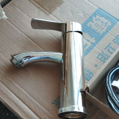 Duchas ,pila de fregadero y accesorios - 9/10
