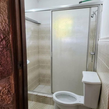 Vendo casa. Más info al WhatsApp - 8/10