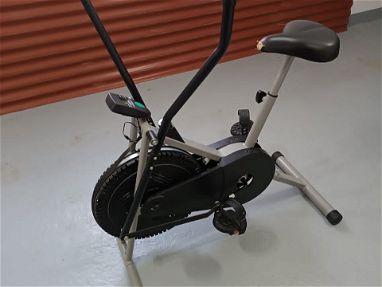 Bicicleta escaladora elíptica,  en perfecto estado, poco uso - Img 68081502
