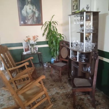 🏡 HOSTAL “MIMI” | ALOJAMIENTO COLONIAL EN EL CORAZÓN DE TRINIDAD - 7/10