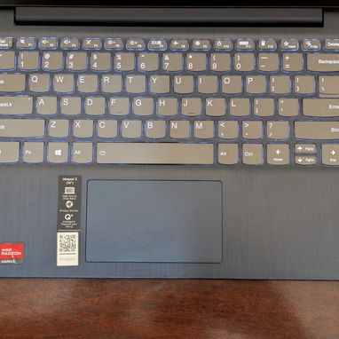 Laptop Lenovo IdeaPad 3 WhatsApp..63719360☎️ 💵 370 (USD/ EUR/ CUP) AMD Ryzen 5 5500u Mejor que Intel Core i7 11na Gen• - Img 123643333